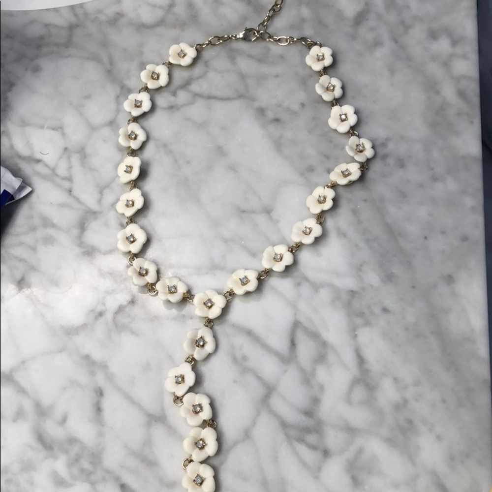 Beautiful flower necklace